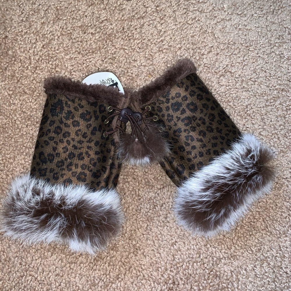 Fingerless Gloves